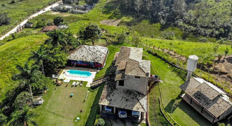 LINDA CHÁCARA COM VISTA PANORAMICA DA REGIAO