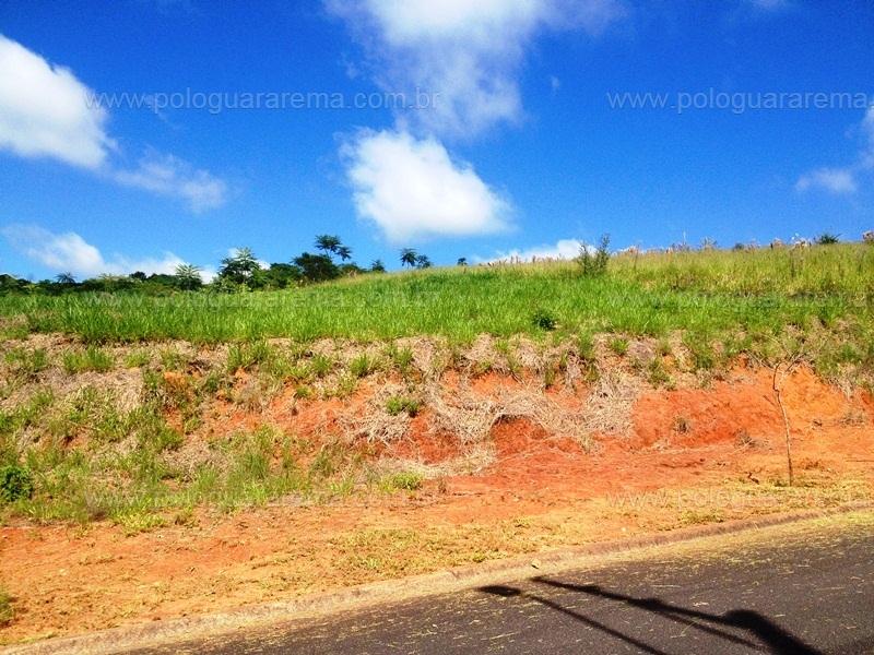 TR-7007 - Terreno no condominio Jequitiba, em Jacareí