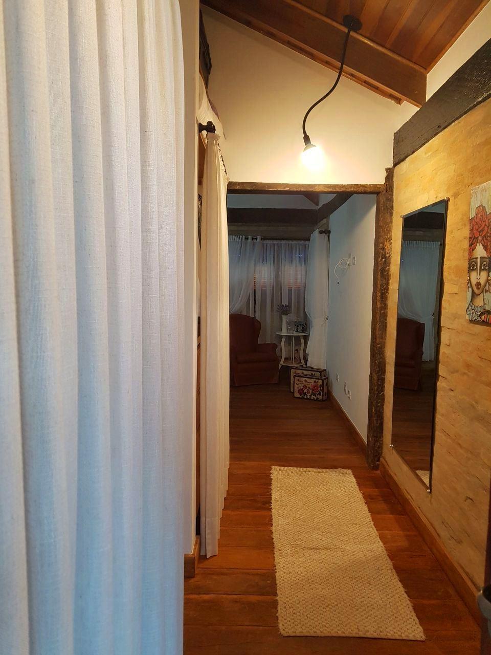 Chácara de alto padrão próxima ao centro.