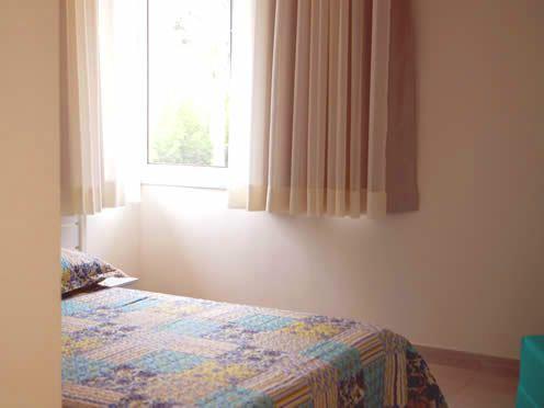 Casa alto padrão no condomínio Alpes