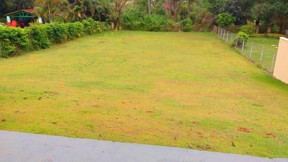 Casa beira rio no Jardim Itapema