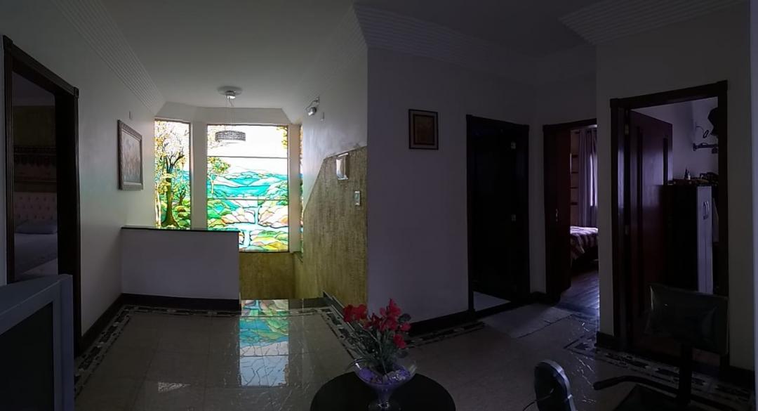 Casa em rua tranquila e sem saída
