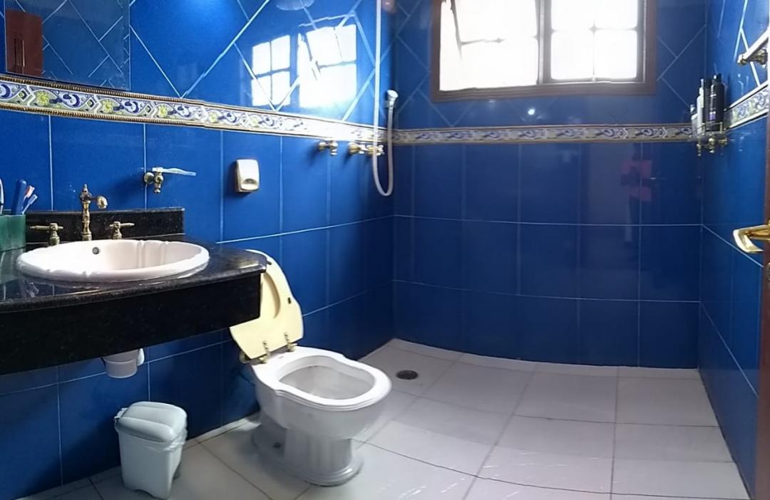 Casa em rua tranquila e sem saída