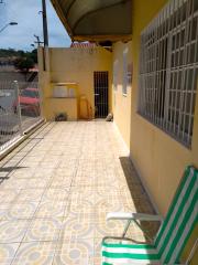 Casa simples e antiga no centro da cidade de Guararema.