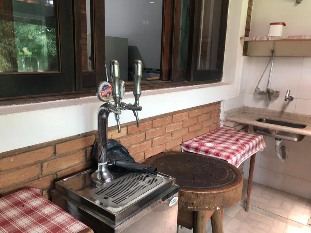 Linda chácara, beira rio, com muito conforto, lazer e privacidade.