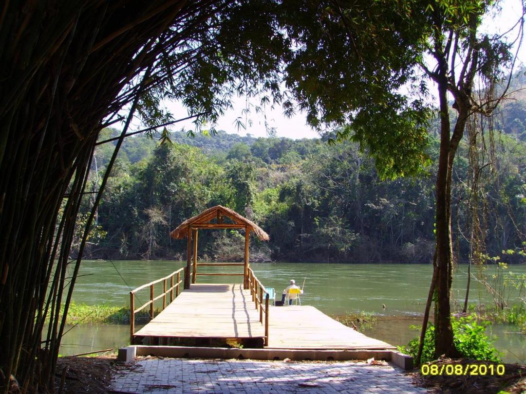 Linda chácara, beira rio, com muito conforto, lazer e privacidade.