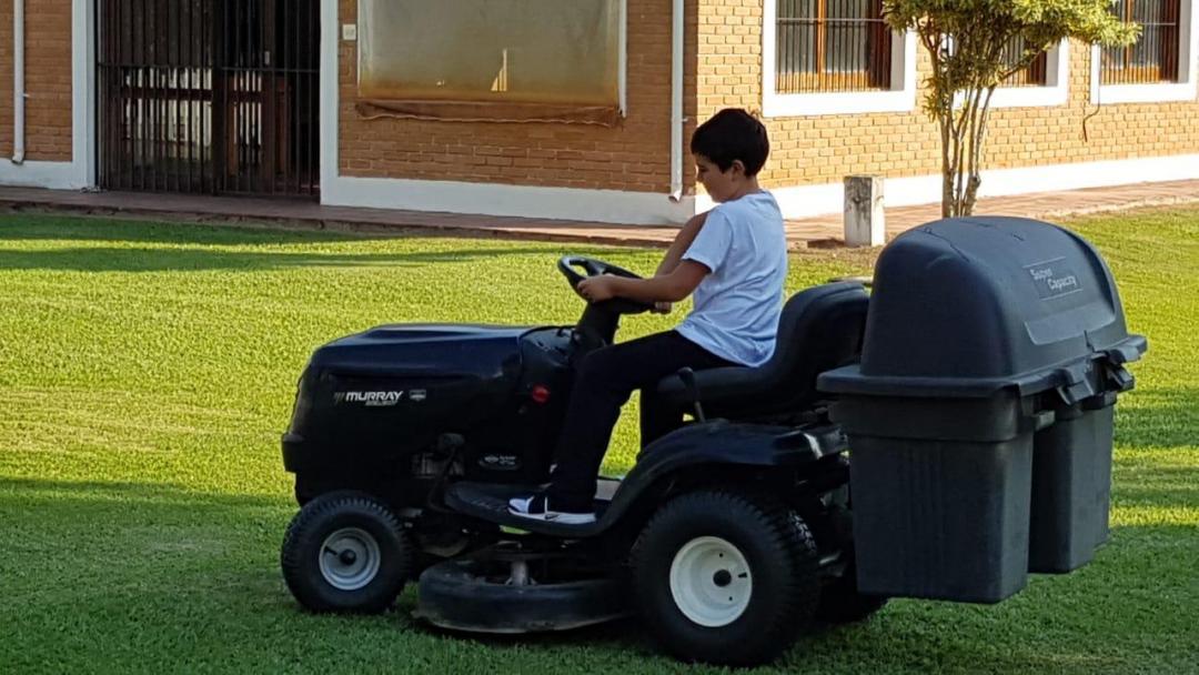 Linda chácara, beira rio, com muito conforto, lazer e privacidade.