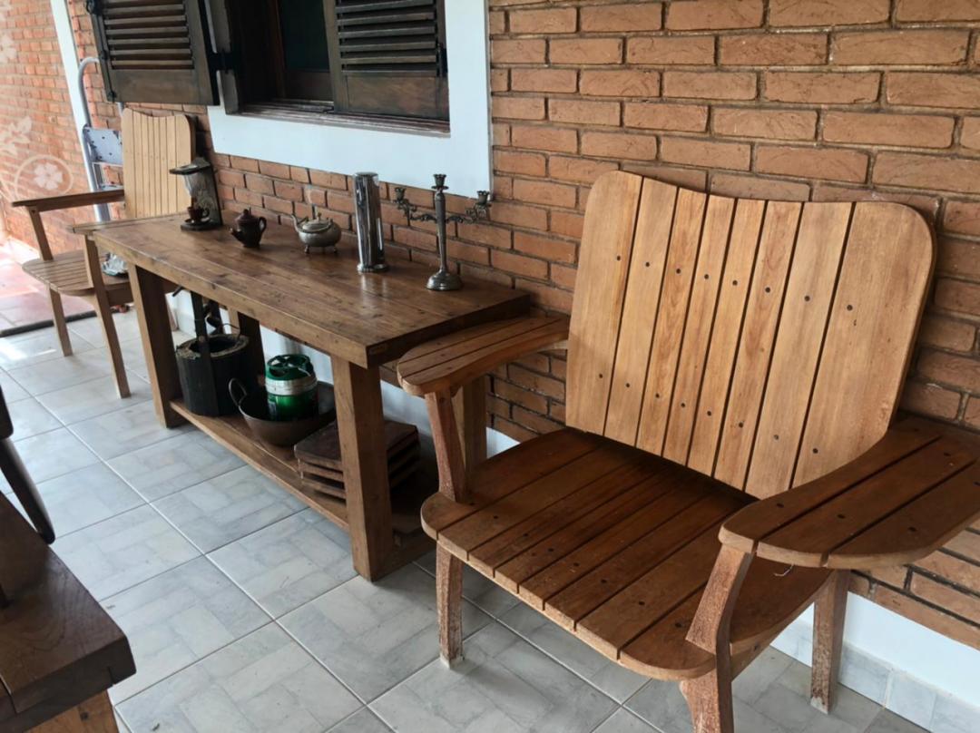 Linda chácara, beira rio, com muito conforto, lazer e privacidade.