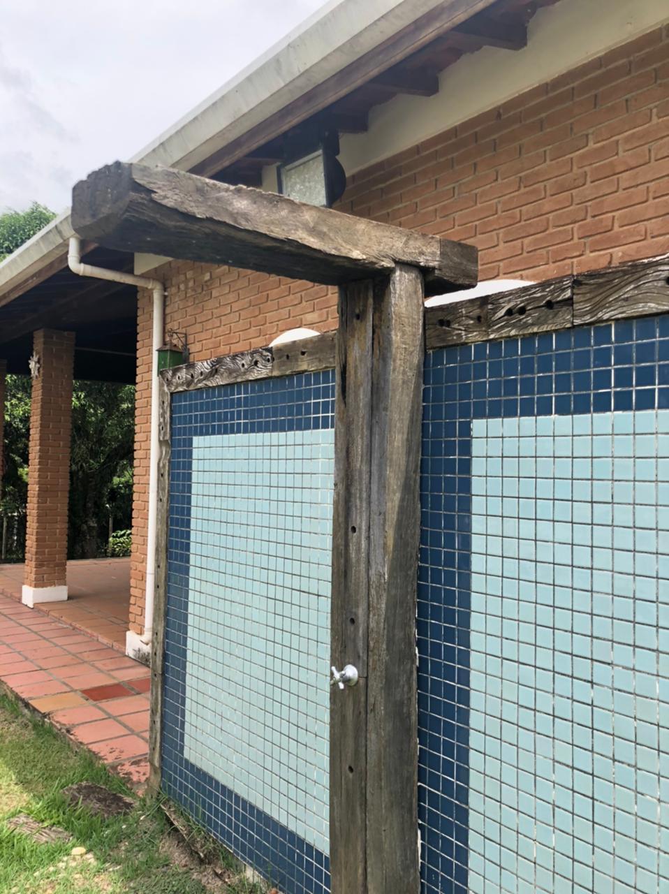 Linda chácara, beira rio, com muito conforto, lazer e privacidade.