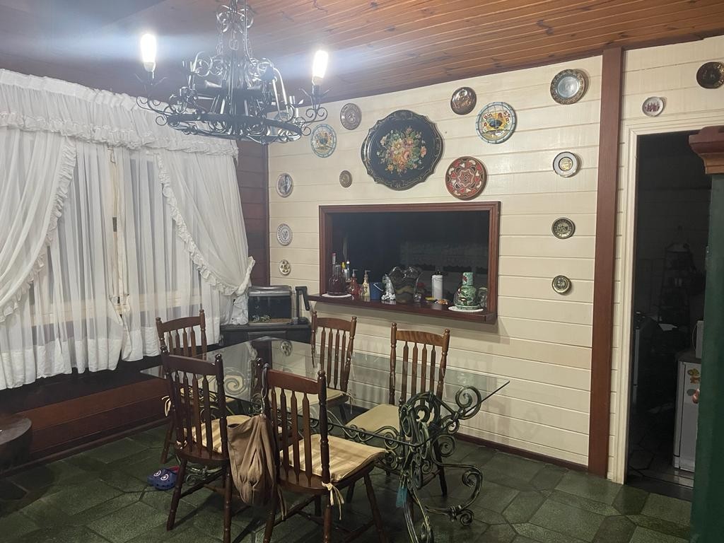 Sitio em Guararema com excelente infra estrutura