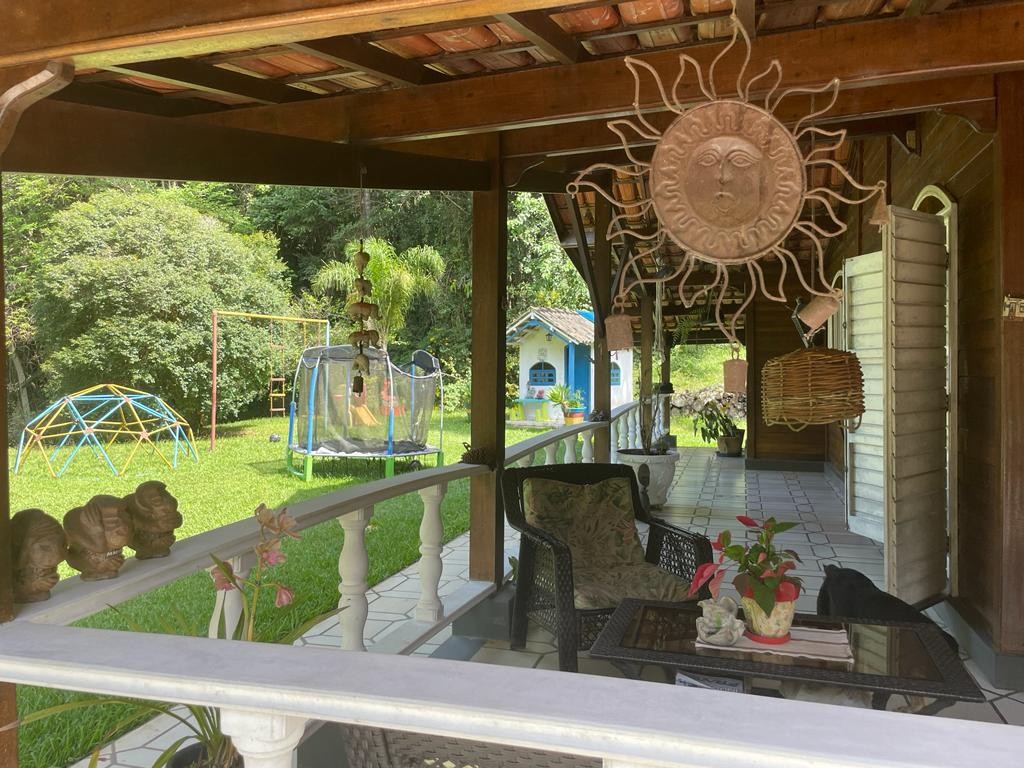 Sitio em Guararema com excelente infra estrutura