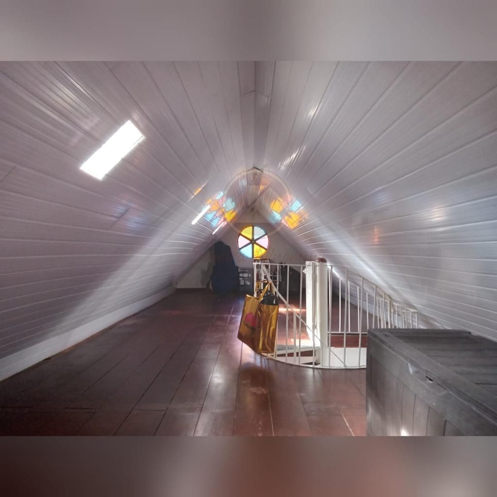 CASA COM FUNDOS PARA O RIO PARAÍBA