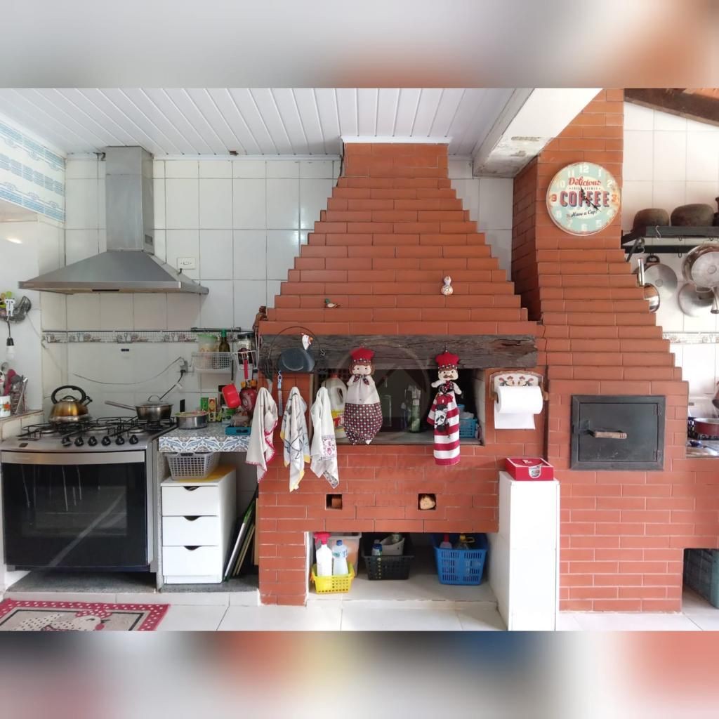 CASA COM FUNDOS PARA O RIO PARAÍBA