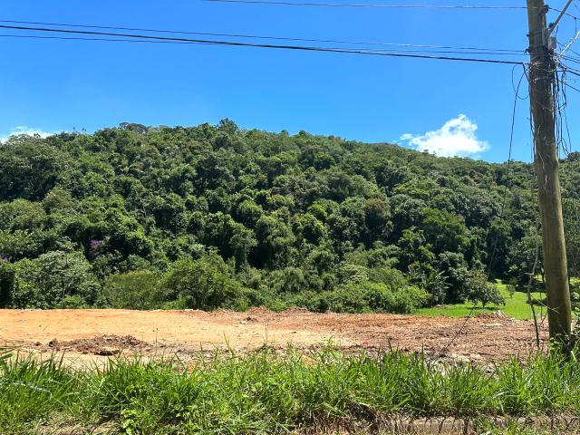 Lote com escritura registrada no Itapema