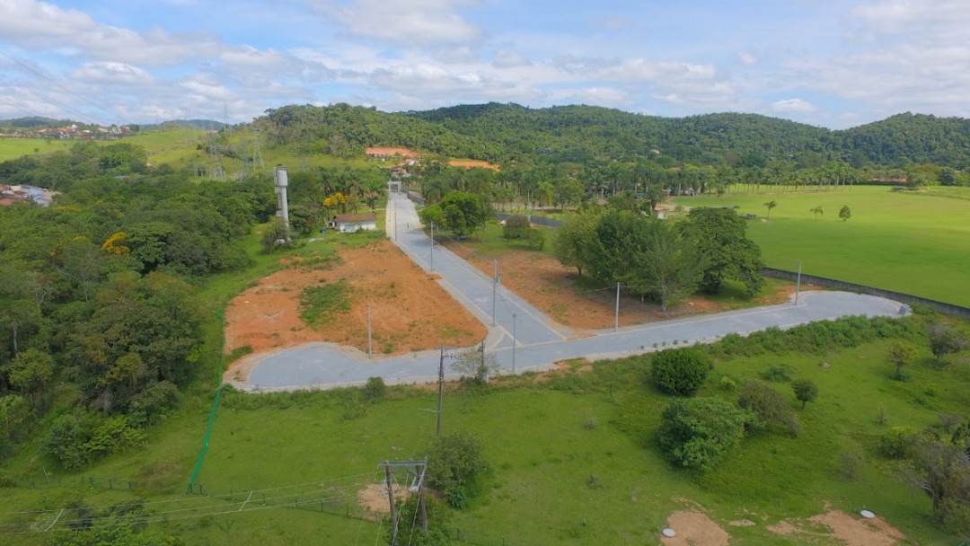 Um condomínio de lotes singular em Guararema.