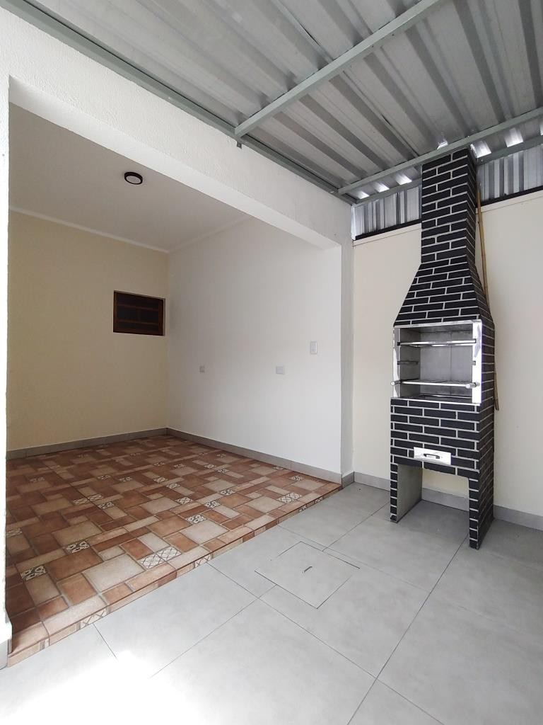Casa TÉRREA no bairro Itapema