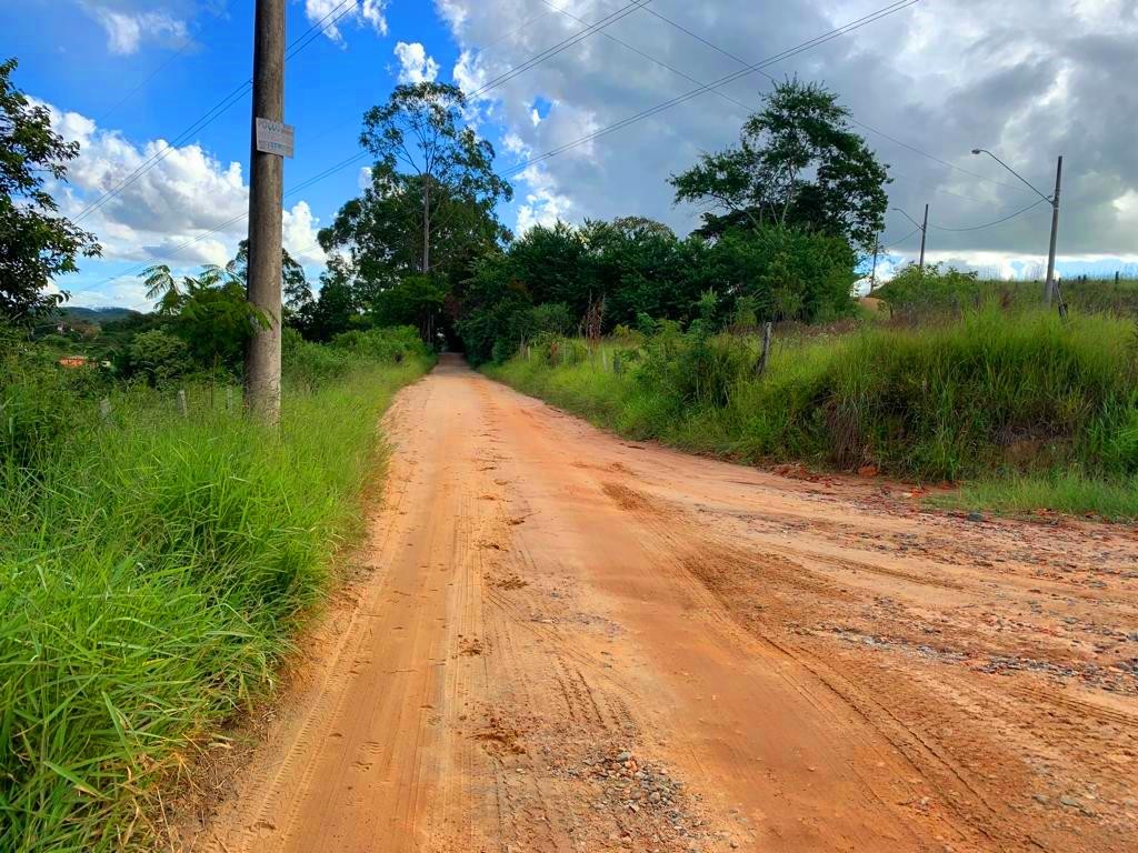 Terreno com 5.600m2