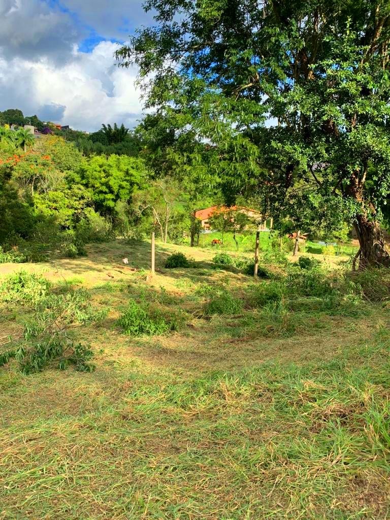 Terreno com 5.600m2